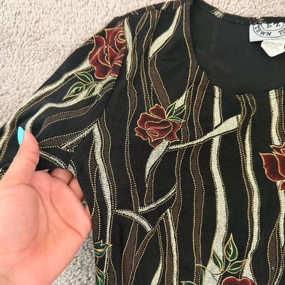 vintage 90s slinky rose vine top - Picture 3 of 3